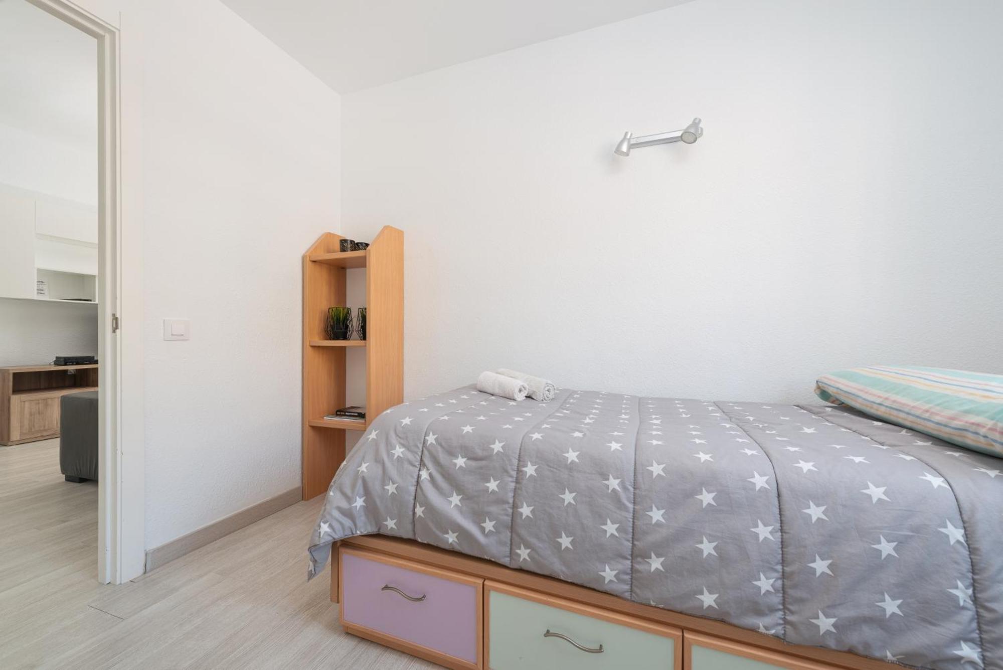 Apartment Xara Torres, At The Beach Of Alcudia Port de Alcudia  Bagian luar foto
